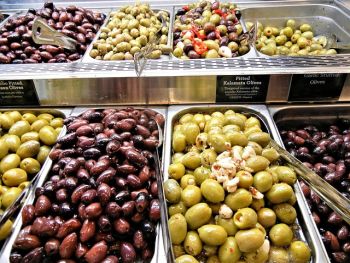 olives-725890_640