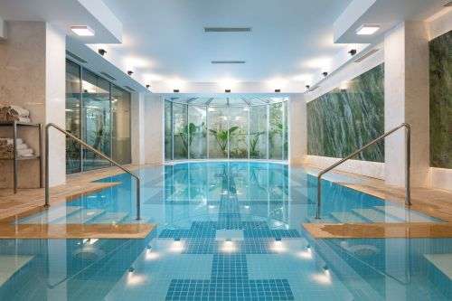 Holiday Inn Athens Attica Av. Airport